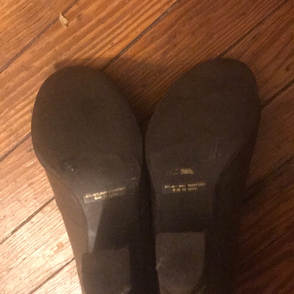 Boots - Picture 2 of 2